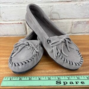 Minnetonka Gray Suede Driving Moccasin Flats Loafers